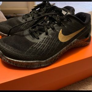 Nike Metcon Athletic Sneakers
